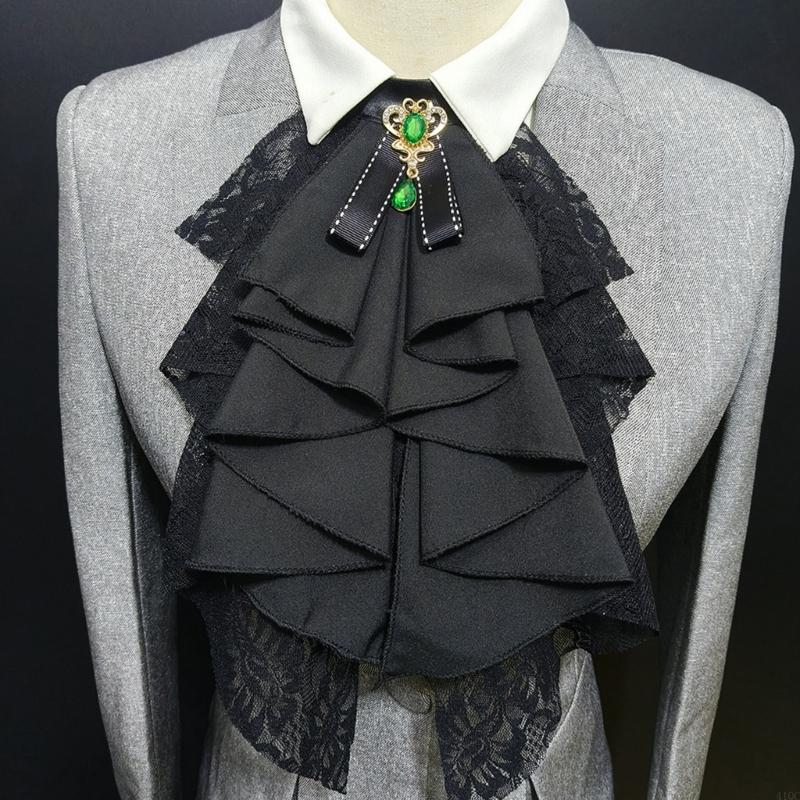 Victorian Women'S Formal Wear - Kerah Renda Dapat Dilepas Dengan Desain
