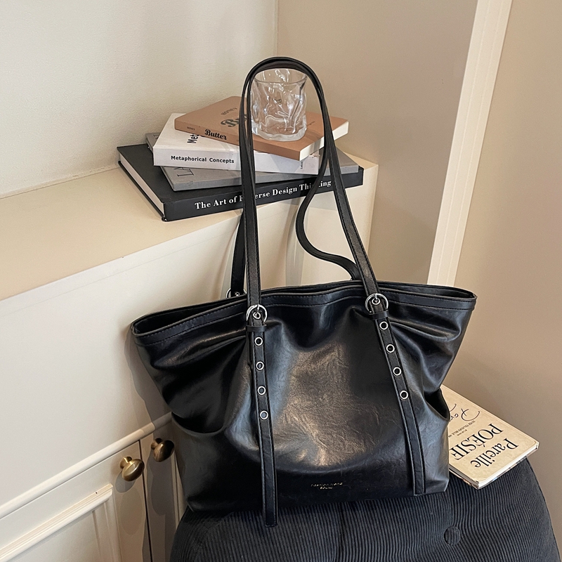 Tas Selempang PU Trendy dengan - Shoulder Bag Structured ulasan dan harga