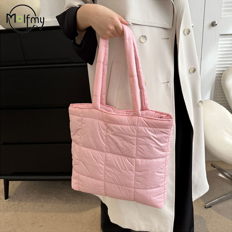 Tas bahu empuk musim dingin un - Shoulder Bag Structured ulasan dan harga